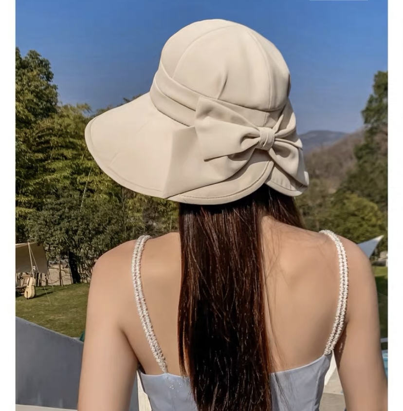 帽子レディース UVカット リバーシブル 日よけハット つば広帽子 あご紐付 紫外線対策 日焼け防止 遮光100％ 折りたたみ 小顔効果_画像1