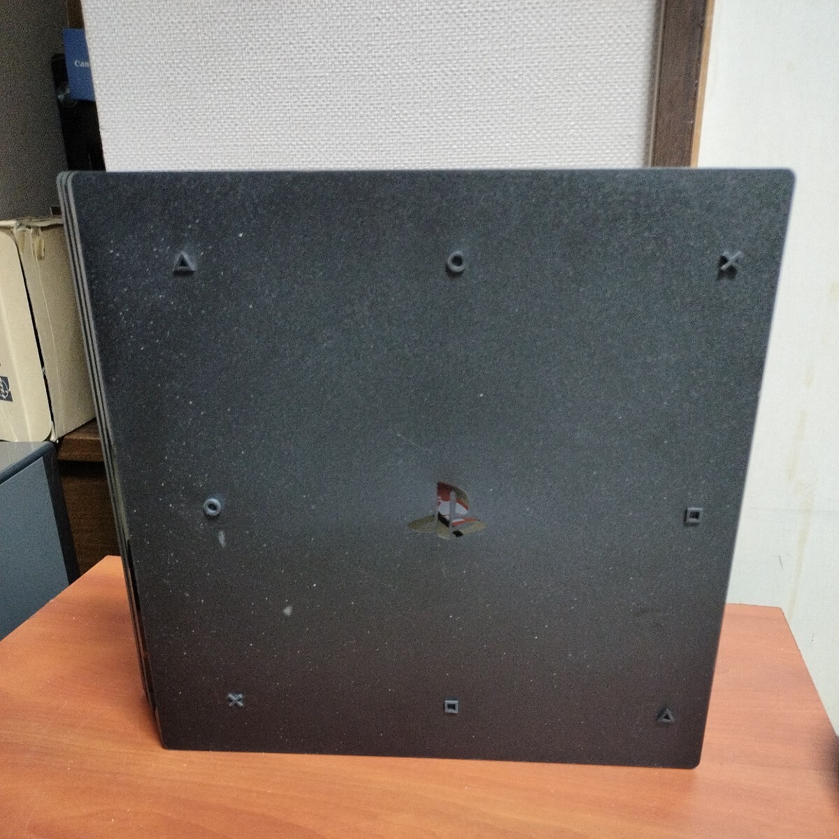 ジャンク　SONY PlayStation4 Pro CUH-7100B_画像3