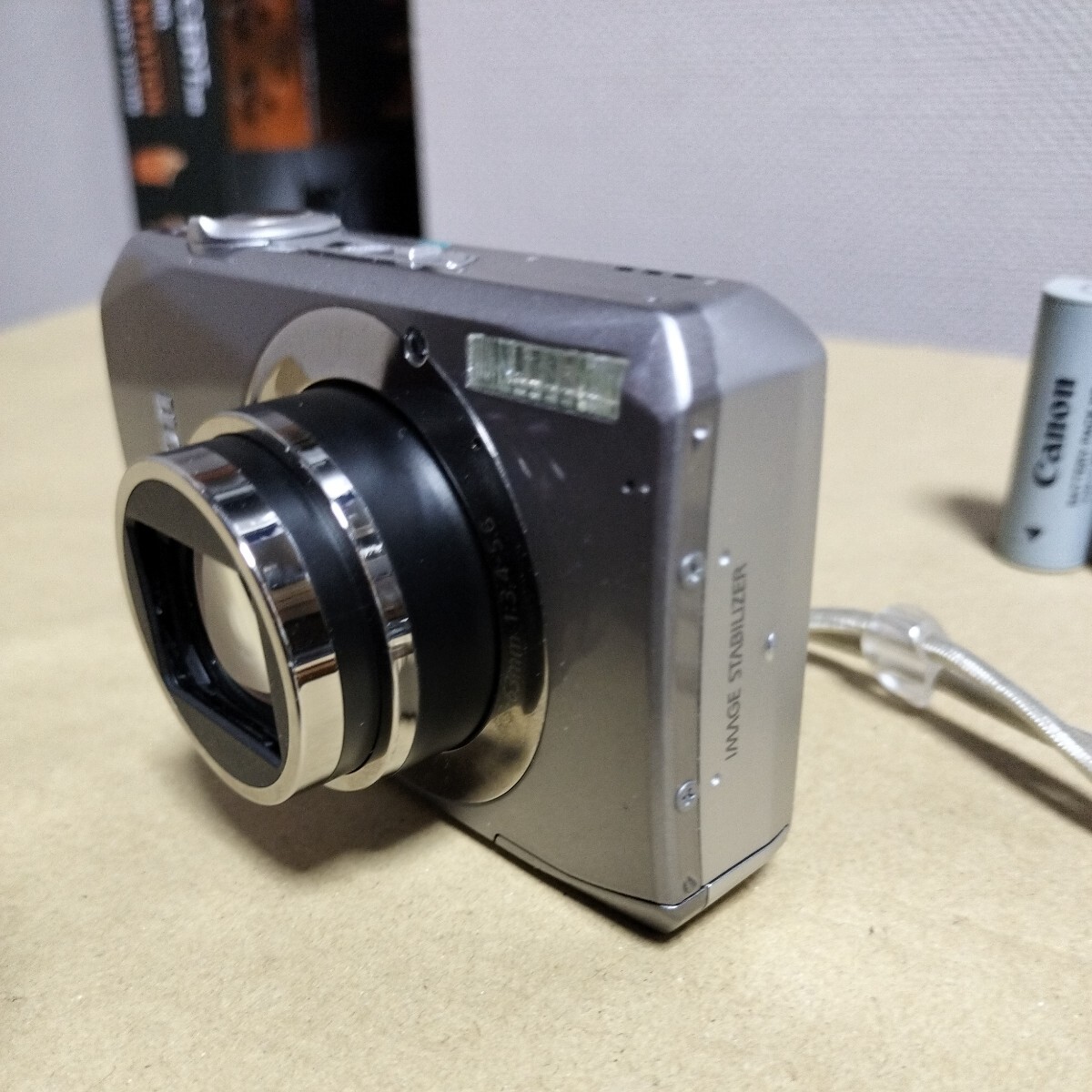 Canon キャノン digitalcamera デジタルカメラ PC1561  genuine batteries also includedの画像3