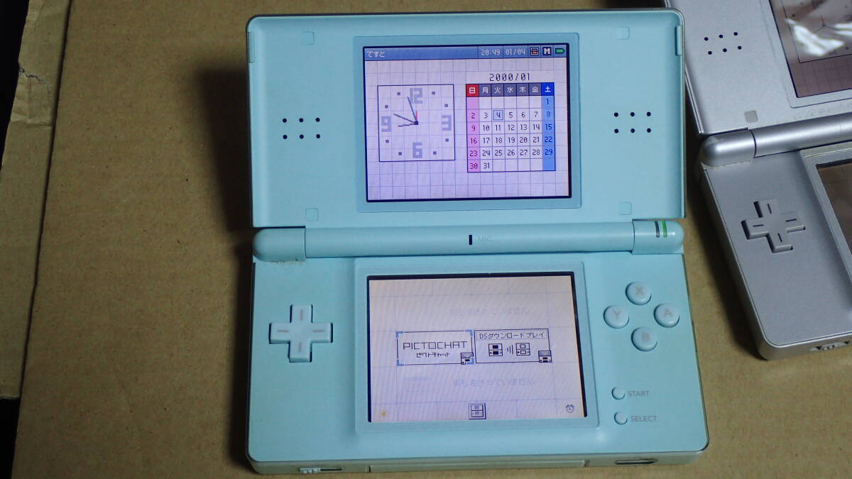 Set of 3　　3台セット　NINTENDO DS Lite　 USG-001　純正アダプター　USG-002_画像2