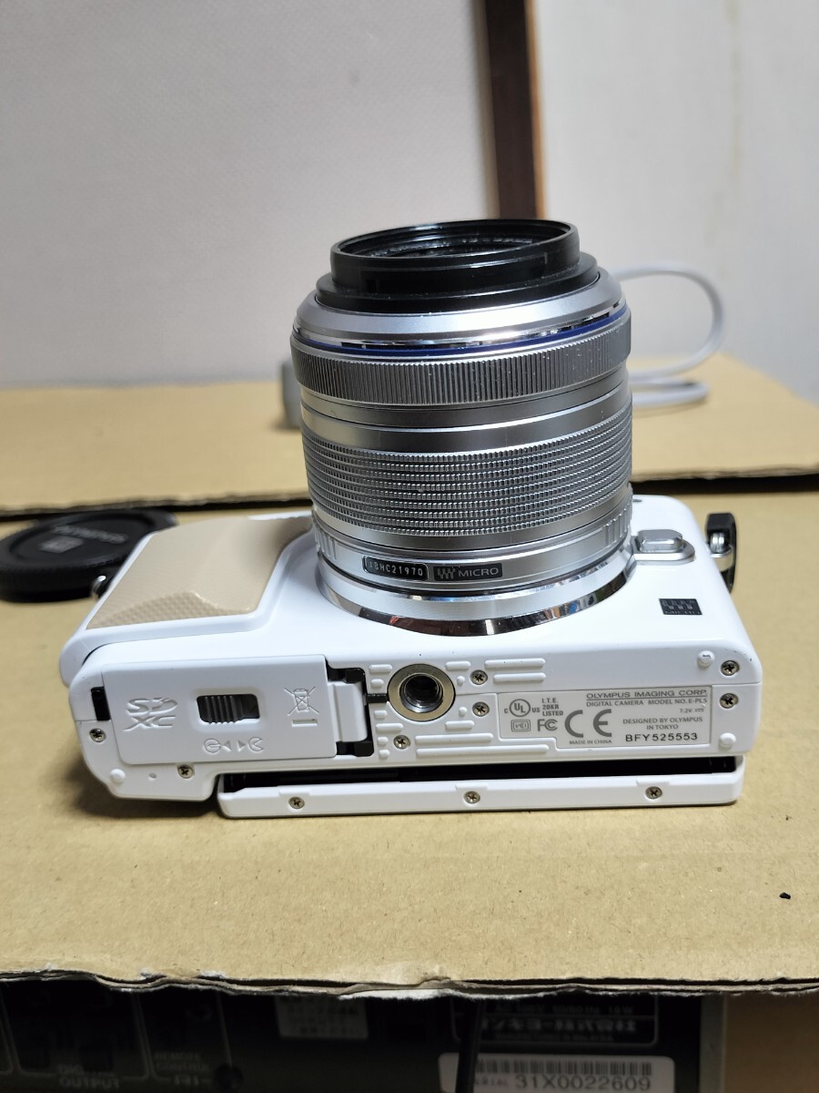 OLYMPUS　オリンパス　デジカメ　digitalcamera E-PL５ ミラーレス　フラッシュ　4FS1　＋　レンズ m.zuiko セット_画像10