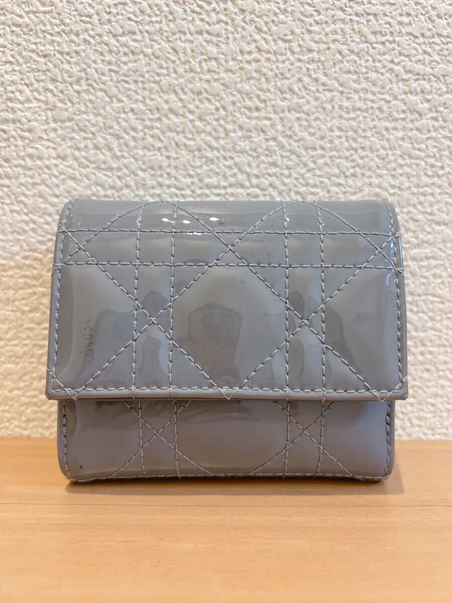 Dior レディディオール カナージュ ロータスウォレット 折り財布の画像1