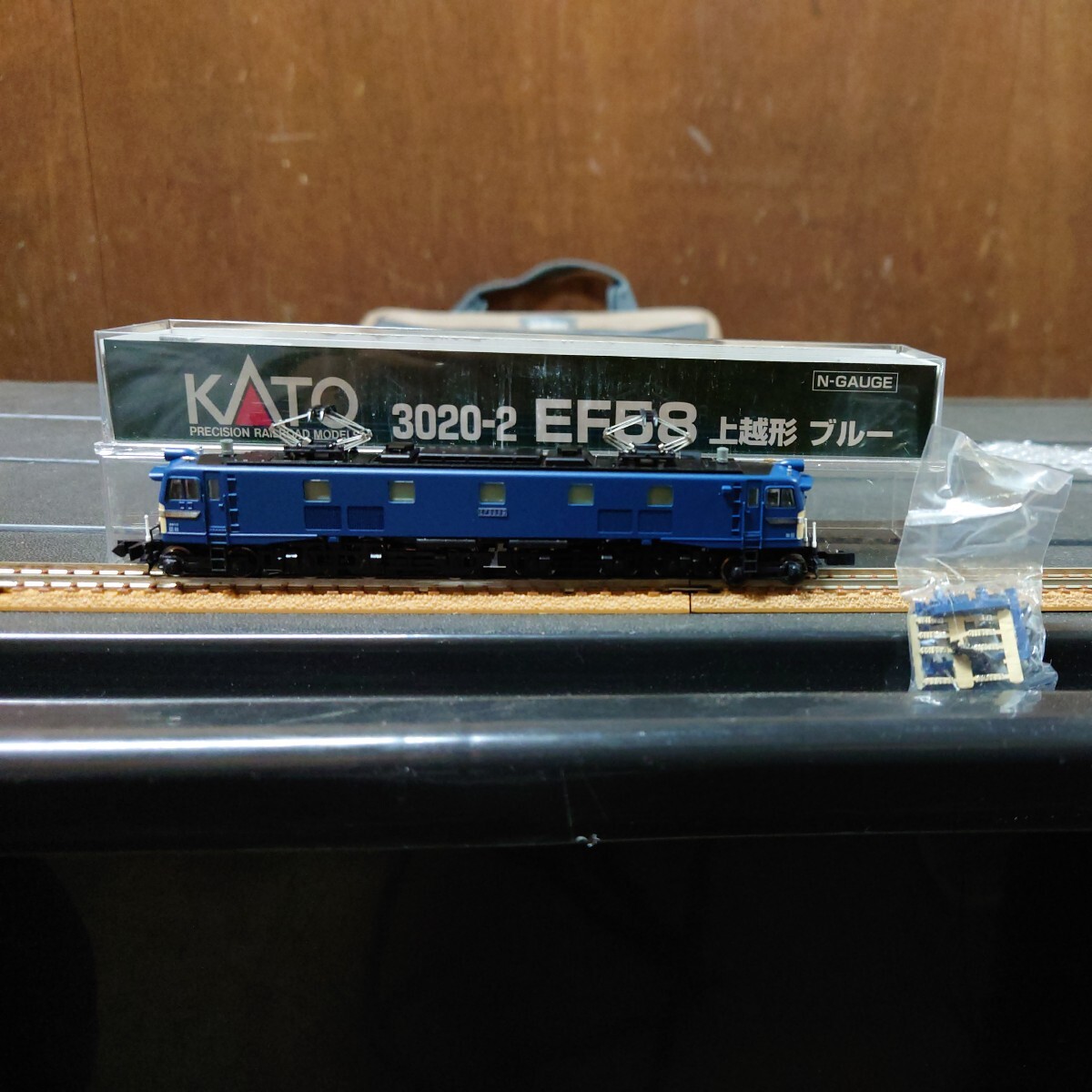 KATO 3020-2 EF58 上越形 ブルー_画像1