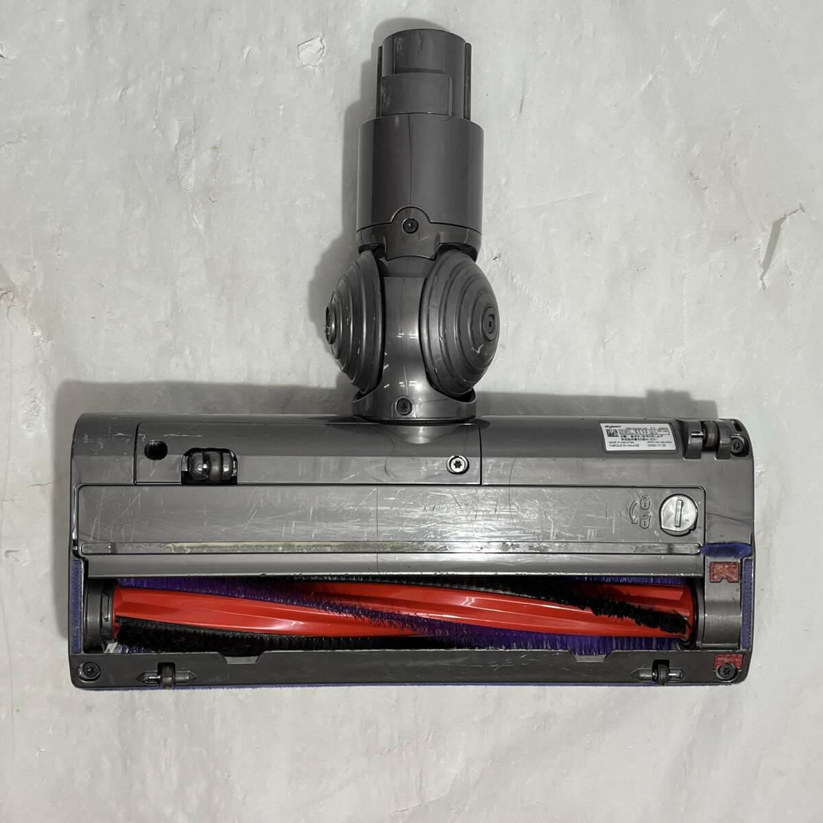 (志木)【動作品】dyson/ダイソン カーボンファイバーブラシ 60865 202001-01/06 ノズル ツール 部品 コードレスクリーナー 掃除機 (o)_画像7