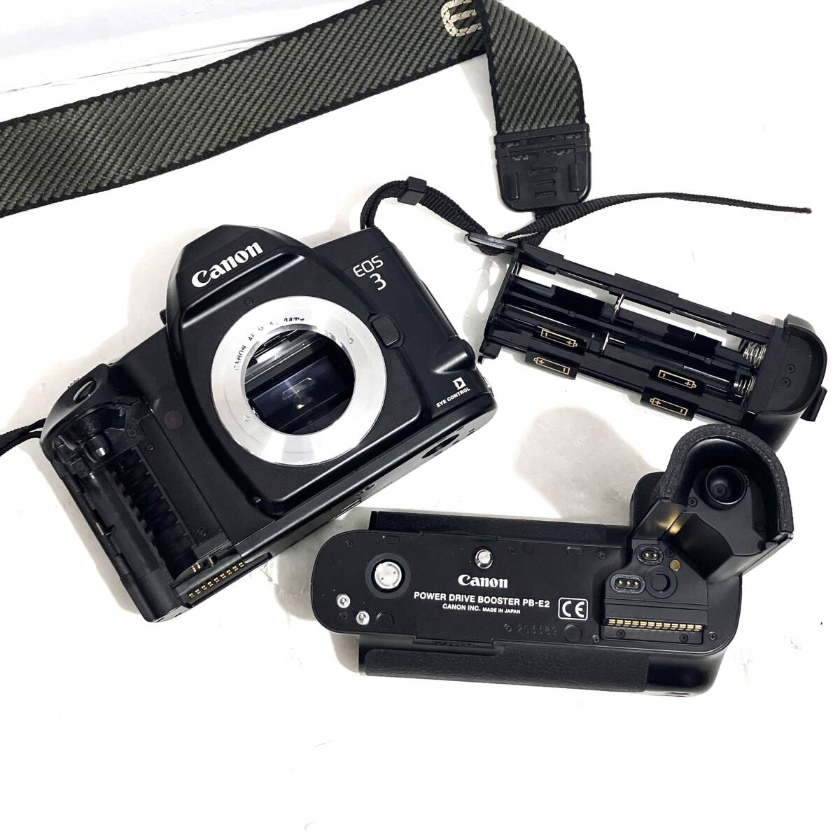 (志木)【動作品】Canon/キヤノン EOS 3 EYE CINTROL 一眼レフ フィルムカメラ ボディ パワードライブブースター付属/PB-E2 レトロ の画像10