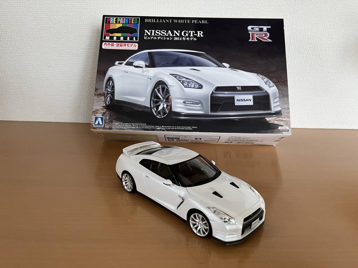 【組立完成品】アオシマ1/24 R35 GT-R (2014 Pure Edition　塗装済モデル)_画像1