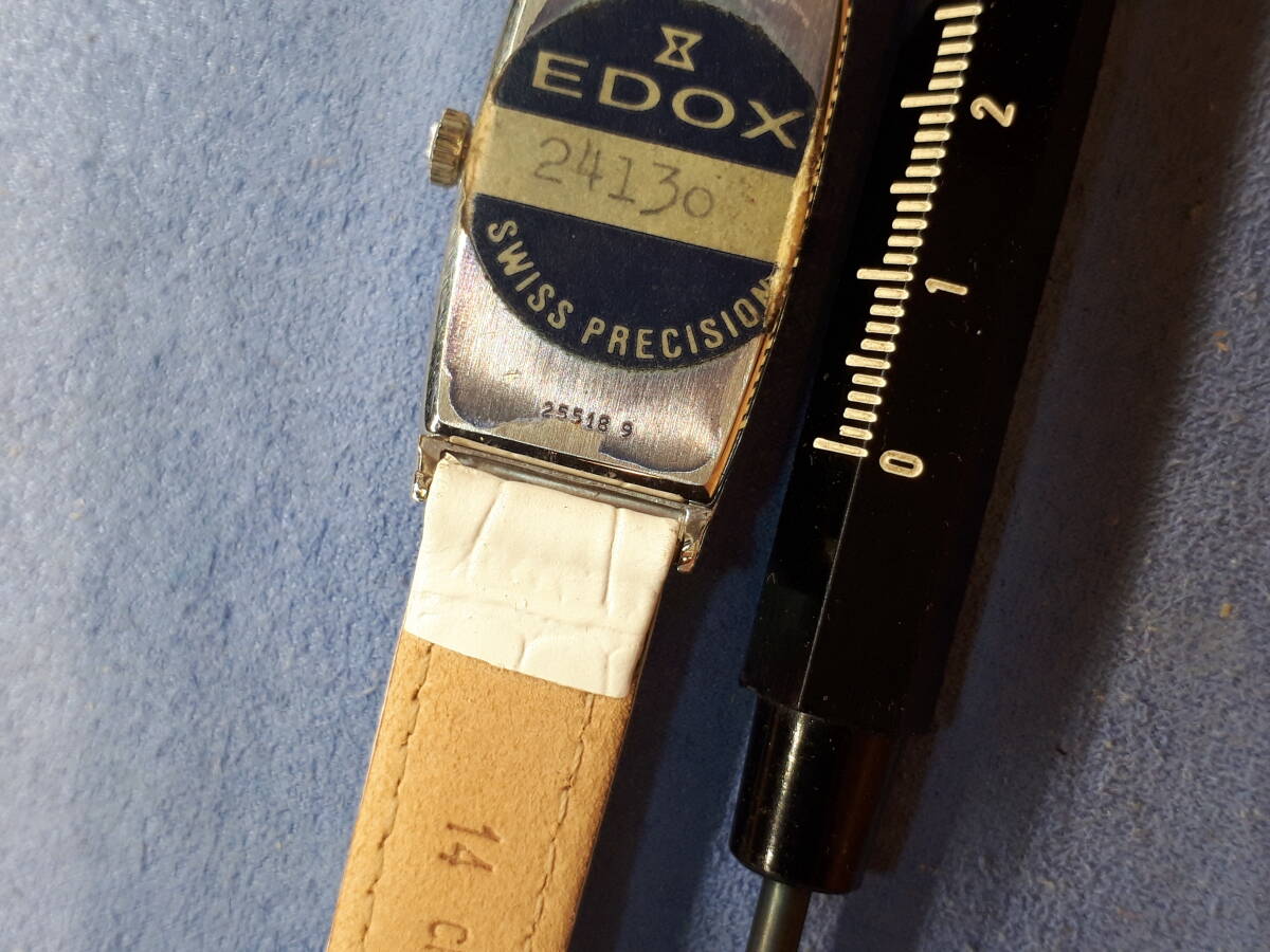 EDOX エドックス　レディースサイズ　手巻きウオッチ　デットストック級ヴィンテージ　ジャンク扱い稼働品
