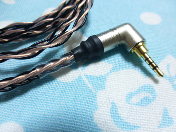 7480円 JH Audio 4ピン ケーブル MOGAMI 2799 八芯 ブレイド 7480円 JH Audio 4ピン ケーブル MOGAMI 2799 八芯 ブレイド