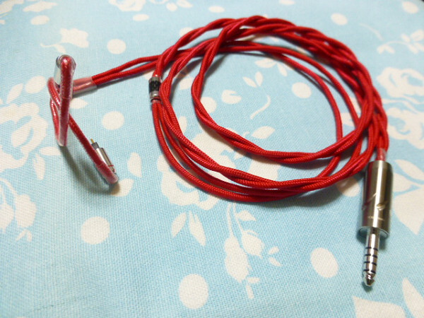 カスタム IEM 2ピン テルル銅 純銅 8N-OFC 八芯 赤色 布スリーブ カスタム IEM 2ピン テルル銅 純銅 8N-OFC 八芯 赤色 布スリーブ