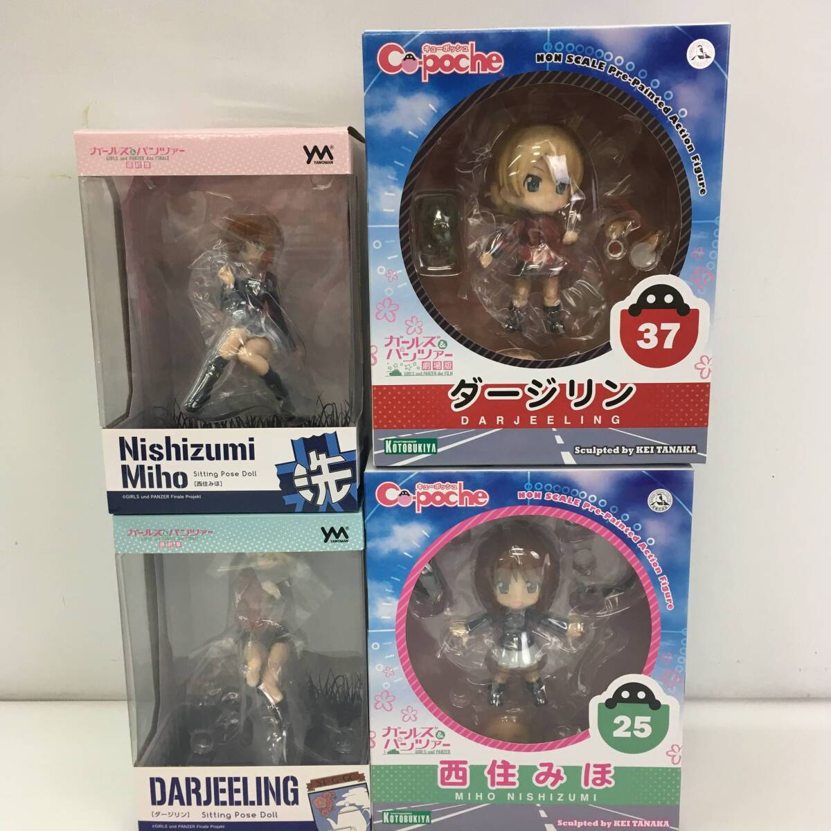 ★１円～　ガルパン　寿屋キューポッシュ　やのまん　西住みほ　ダージリン　４体フィギュアセット 中古品_画像1