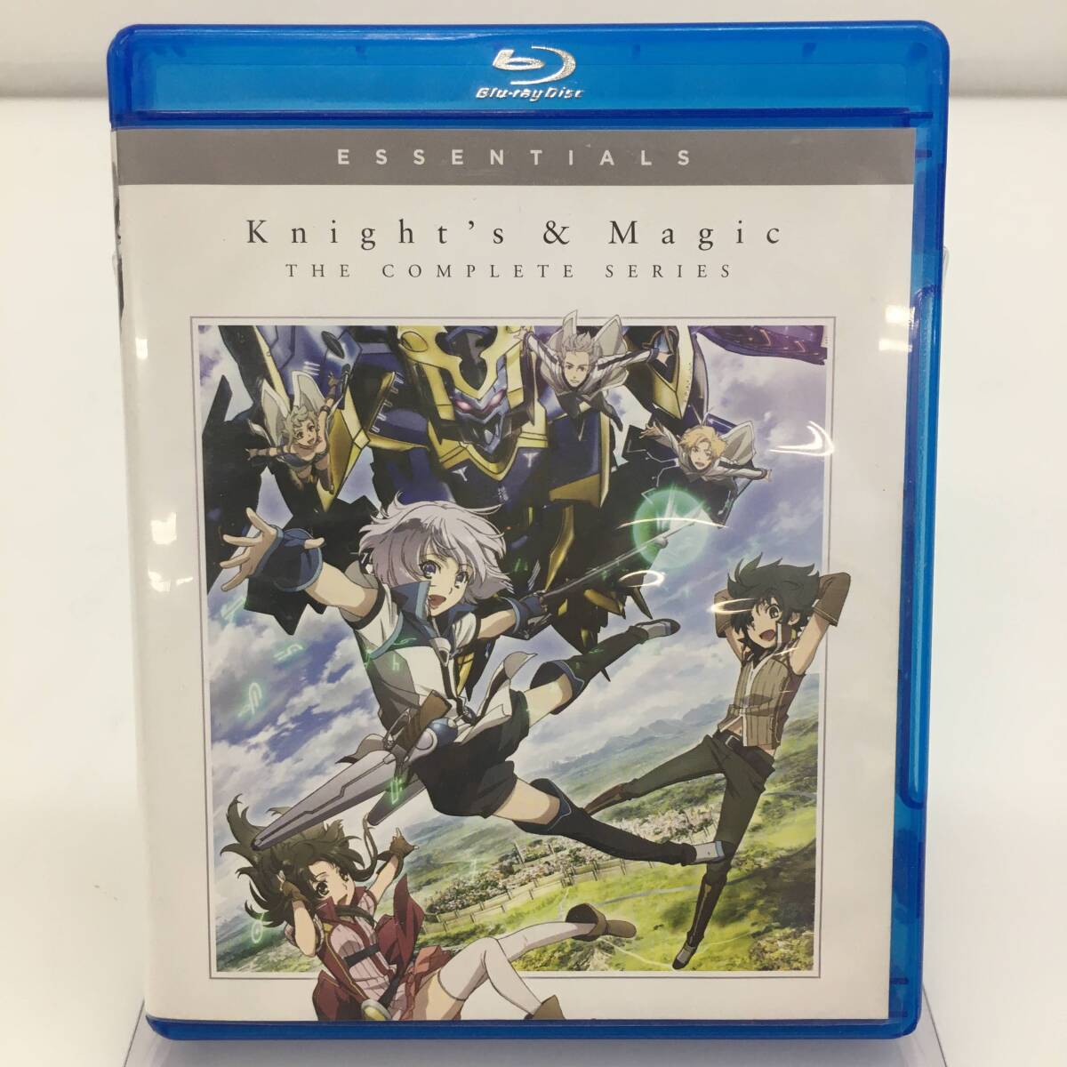 C5208 ★1円～【Blu-ray Disc】 Knight's ＆ Magic THE COMPLETE SERIES 中古品 ◎コンパクト発送◎の画像1