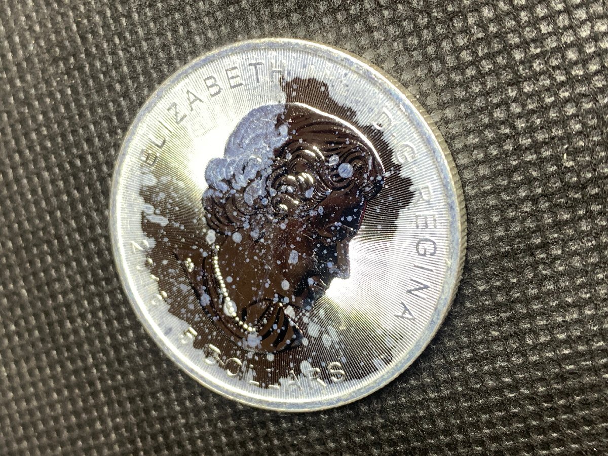 31.1 グラム 2016年 (新品) カナダ「 スーパーマン 」 純銀 1オンス 銀貨の画像4