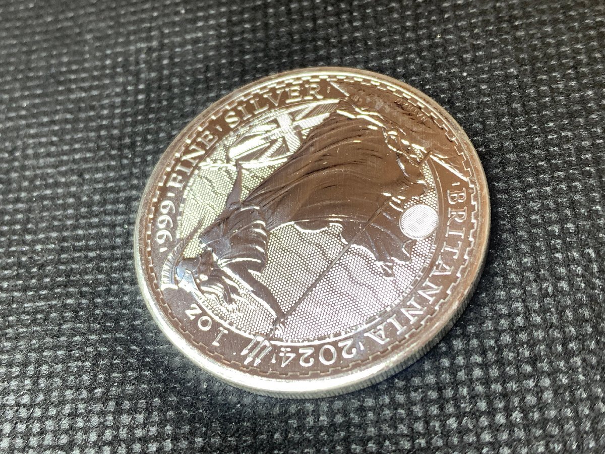 31.1グラム 2024年 (新品) イギリス「ブリタニア」純銀 1オンス 銀貨 (チャールズ3世)の画像5