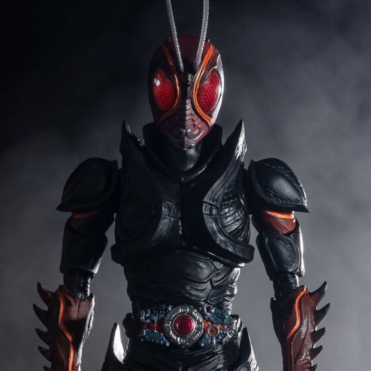 S.H.Figuarts 仮面ライダーBLACK SUN（初変身Ver.）