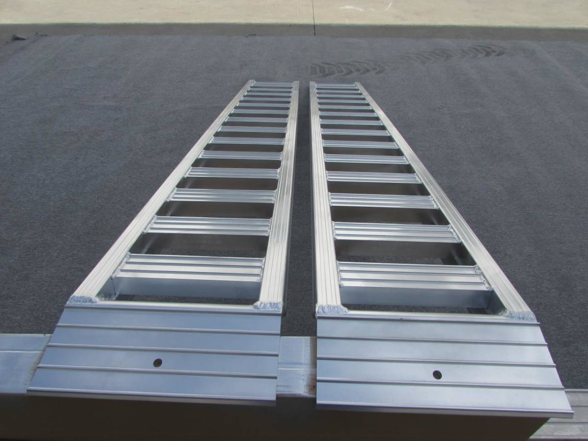  aluminium bridge 3m height withstand load 5000kg 5T 5 ton heavy equipment agriculture machine forklift loading aluminium 