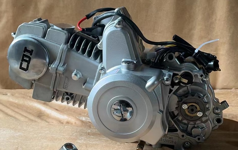 新品エンジン 125㏄ マニュアル クラッチ アルミシリンダー セルモーター バイク モンキー・ゴリラ・ダックス・DAX・カブ・ATVの画像2
