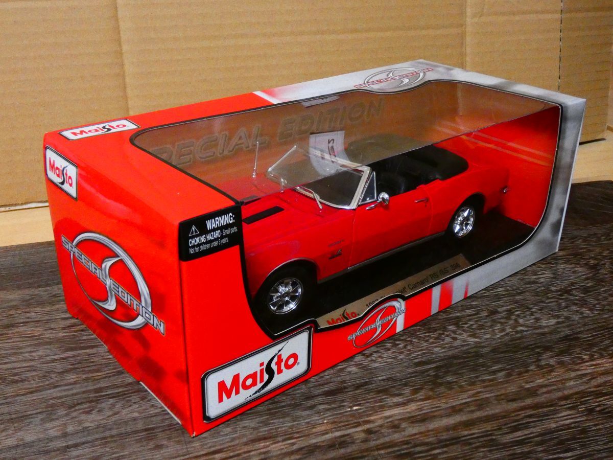 マイスト Maisto 1/18 1967 Chevrolet Camaro RS SS 396 シボレー カマロ 赤 アメ車 ミニカー マッスルカーの画像3