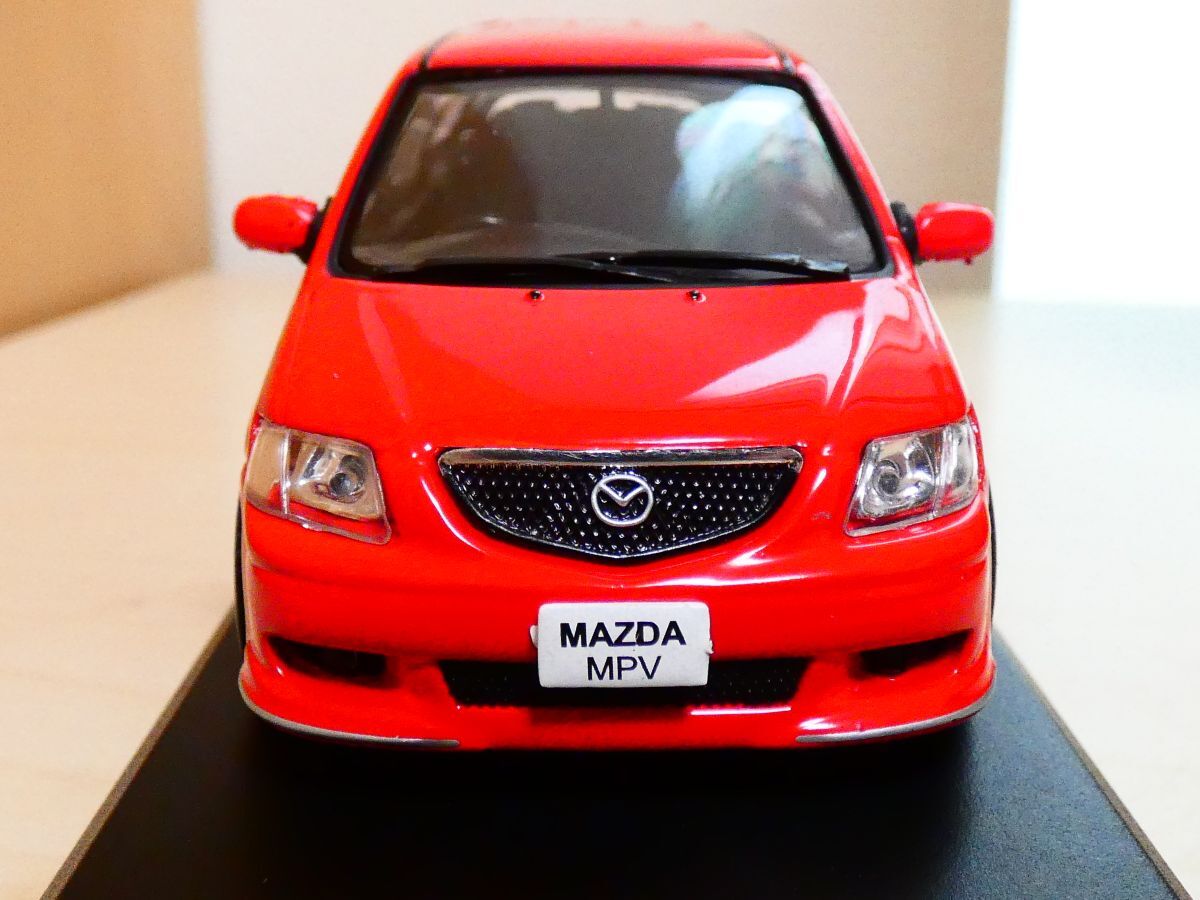 国産名車コレクション 1/43 マツダ MPV 2002 赤 アシェット 旧車 クラシックカー ミニカー ＴDの画像3