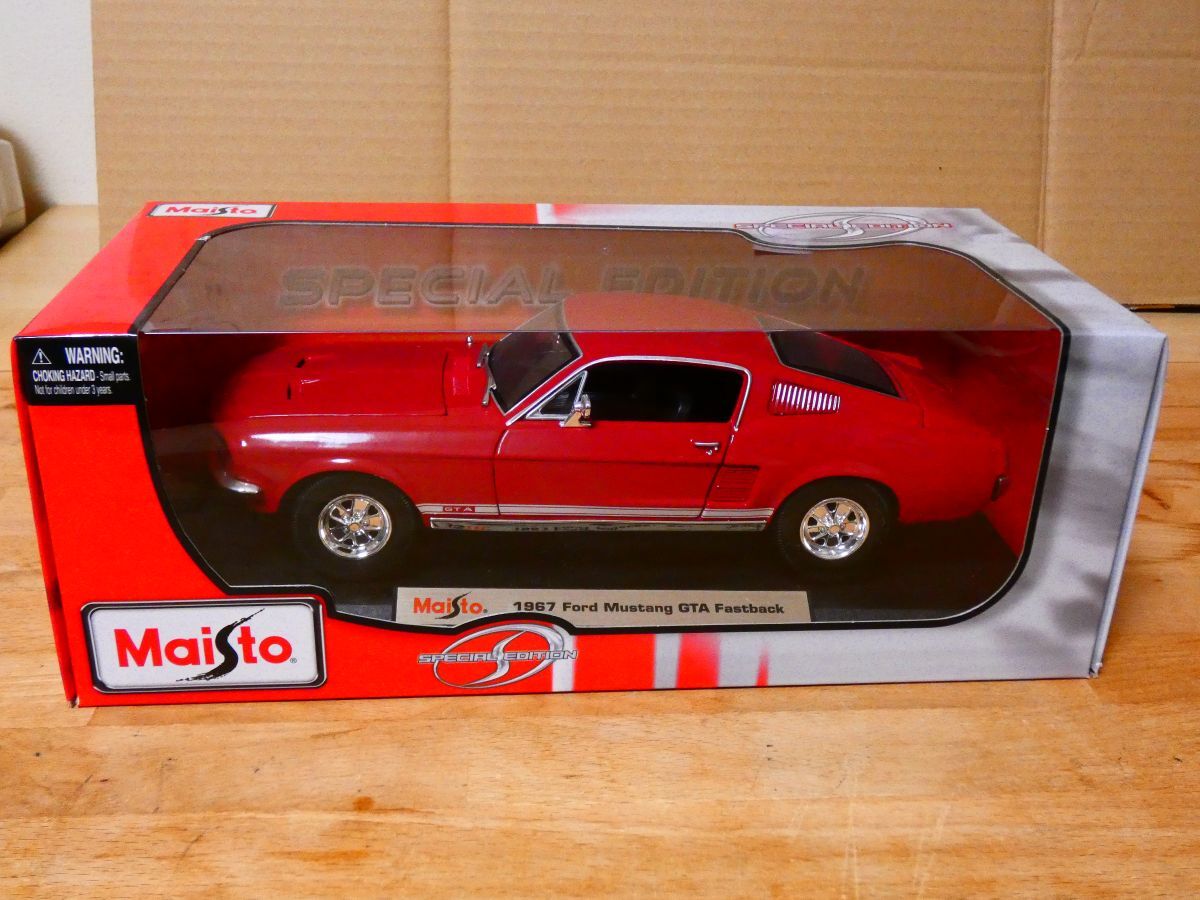 マイスト Maisto 1/18 1967 Ford Mustang フォード マスタング GTA Fastback 赤 ① アメ車 ミニカー クラシックカーの画像1