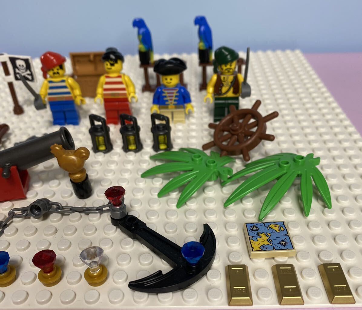 レゴ LEGO 海賊ごっこ遊び ミニフィグ4体（大3.小1） 海賊シリーズの画像3