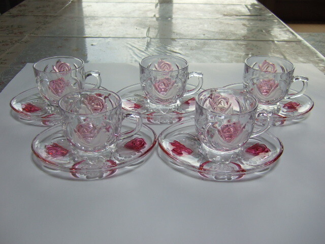 アンティーク カップ＆ソーサーガラス製 5客の画像1