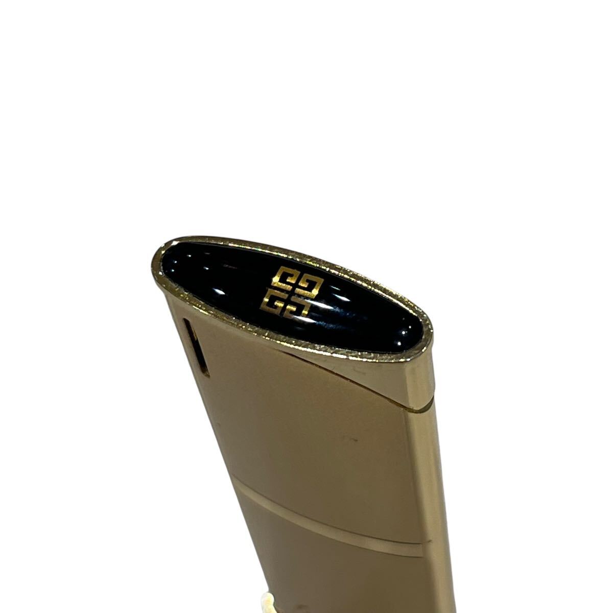 未使用 GIVENCHY ジバンシー ガスライター ヴィンテージ 喫煙具 ゴールド カラー ケース付の画像3