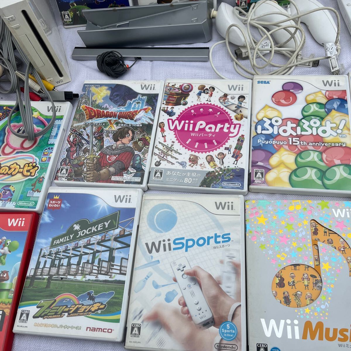 任天堂 Wii セットソフト　コントローラーなど　色々　ゲーム　まとめ売り　Nintendo ニンテンドー マリオ　ドラクエ　豪華セット　_画像3