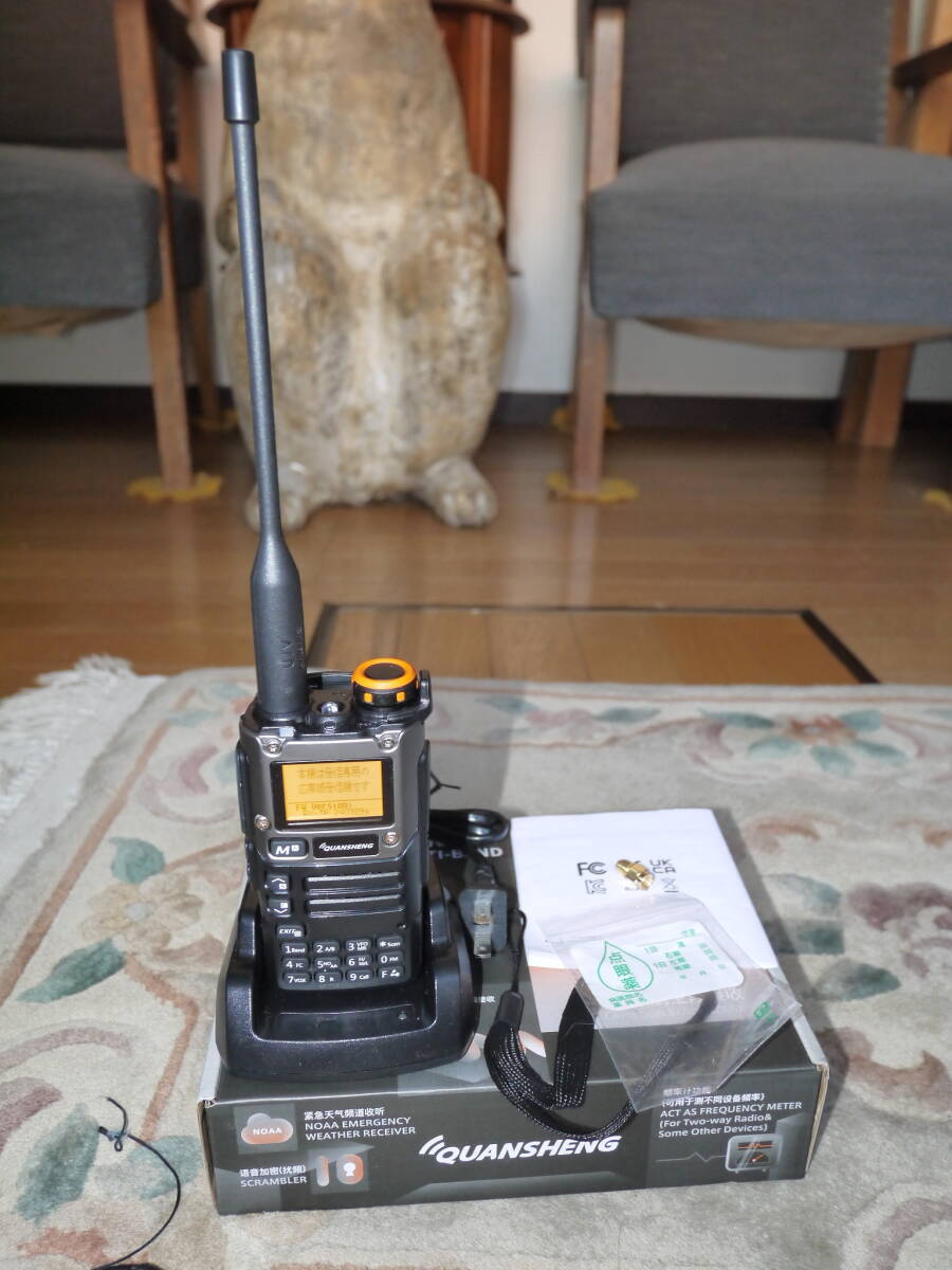 UV-K5(8) ハンディ 広帯域受信機化済 元箱付 FM AM SSB 受信可  SMA変換付の画像2
