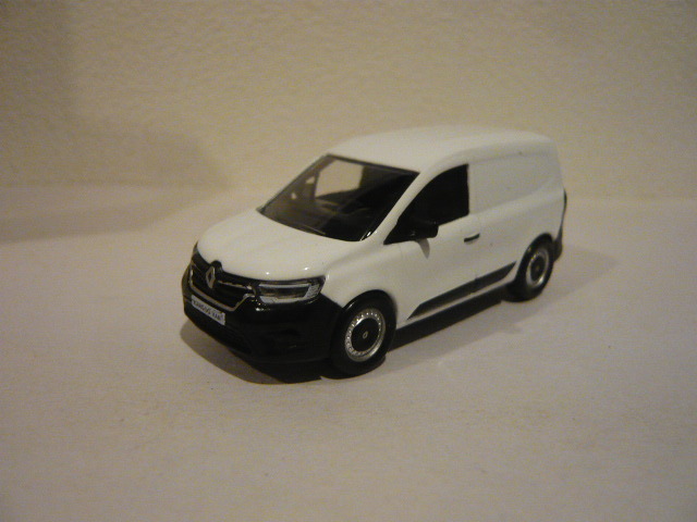 RENAULT KANGOO VAN 2023 ルノーカングー の画像2