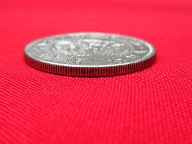古銭 一圓 銀貨 一円 明治三十八年 直径約38mm 重量27g 管理6J0406C-YPの画像3