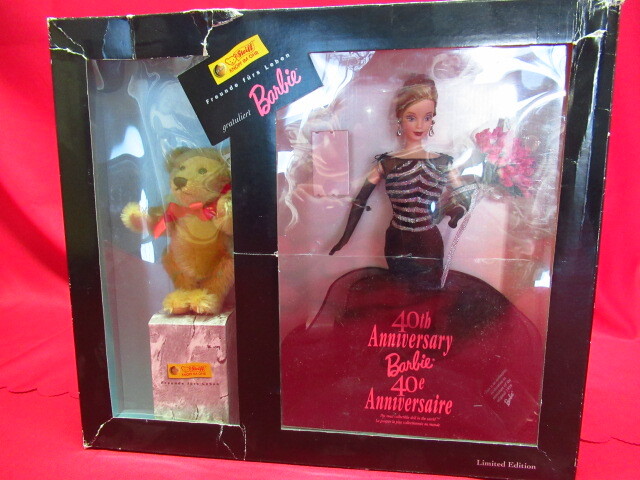 未使用 バービー人形 40th Anniversary Barbie 40周年 アニバーサリー / Steiff シュタイフ テディーベア KNOPF IM OHR 管理6NT0411D-C02の画像1