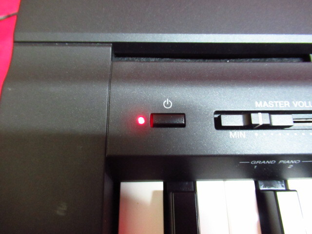 YAMAHA ヤマハ P-45B 2020年製 専用スタンド 椅子付き 2019年製 デジタルピアノ 電子ピアノ 88鍵 音出し確認済み 2個口 管理6NT0414M-G04の画像3