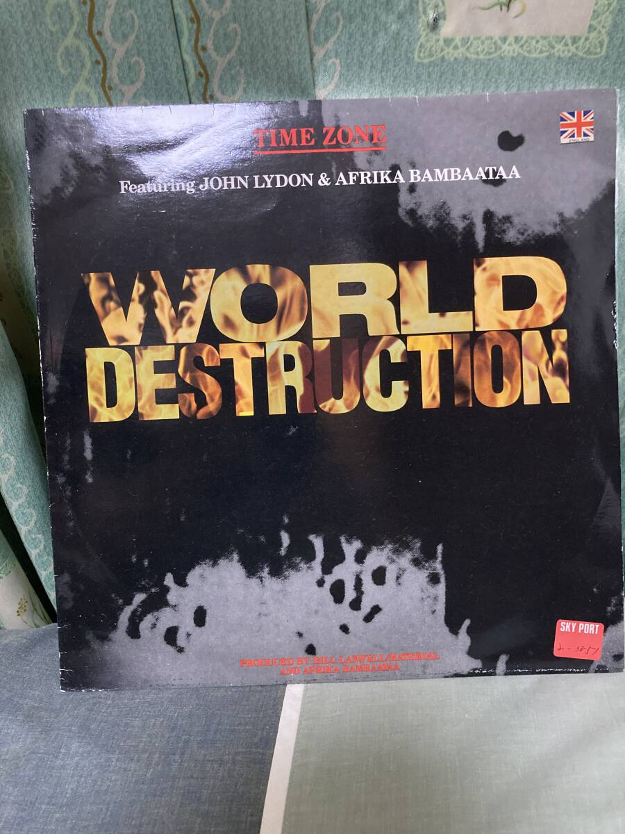 レコード TIME ZONE／WORLD DESTRUCTION、１２インチEPレコード、VS74612，英盤、アフリカ・バンバータとPILのジョン・ライドンがコラボの画像1