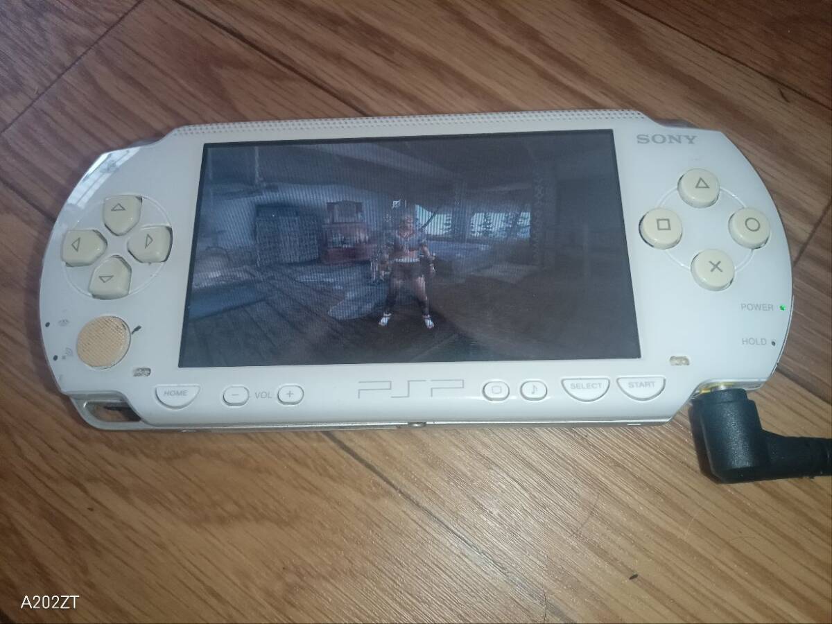 SONY PSP-1000 ホワイト　ジャンク品_画像1