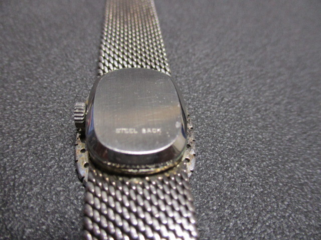 1013E稼働 OMEGA オメガ 腕時計 レディース 手巻き Geneve ジュネーブ ダイヤベゼル 18K 約36.5g シルバー文字盤 アンティーク 正規品の画像4