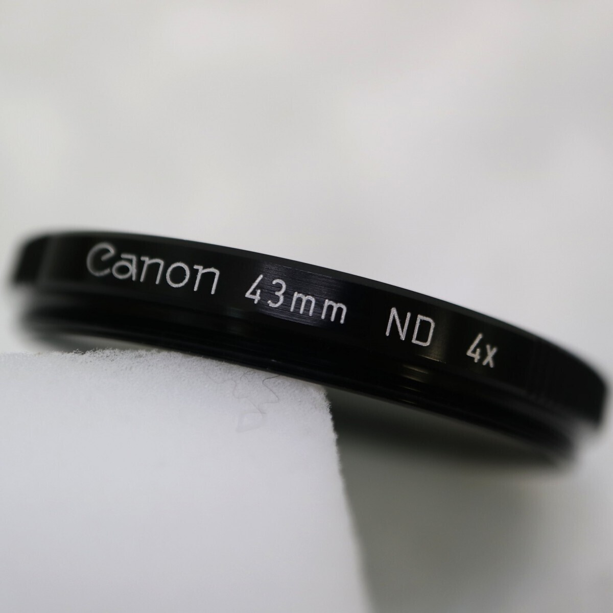 Canon 43mm ND4x キヤノン 43mm径 黒枠ねじ込み式減光フィルター ケース付き 現状品 ／ 05-00958_画像4