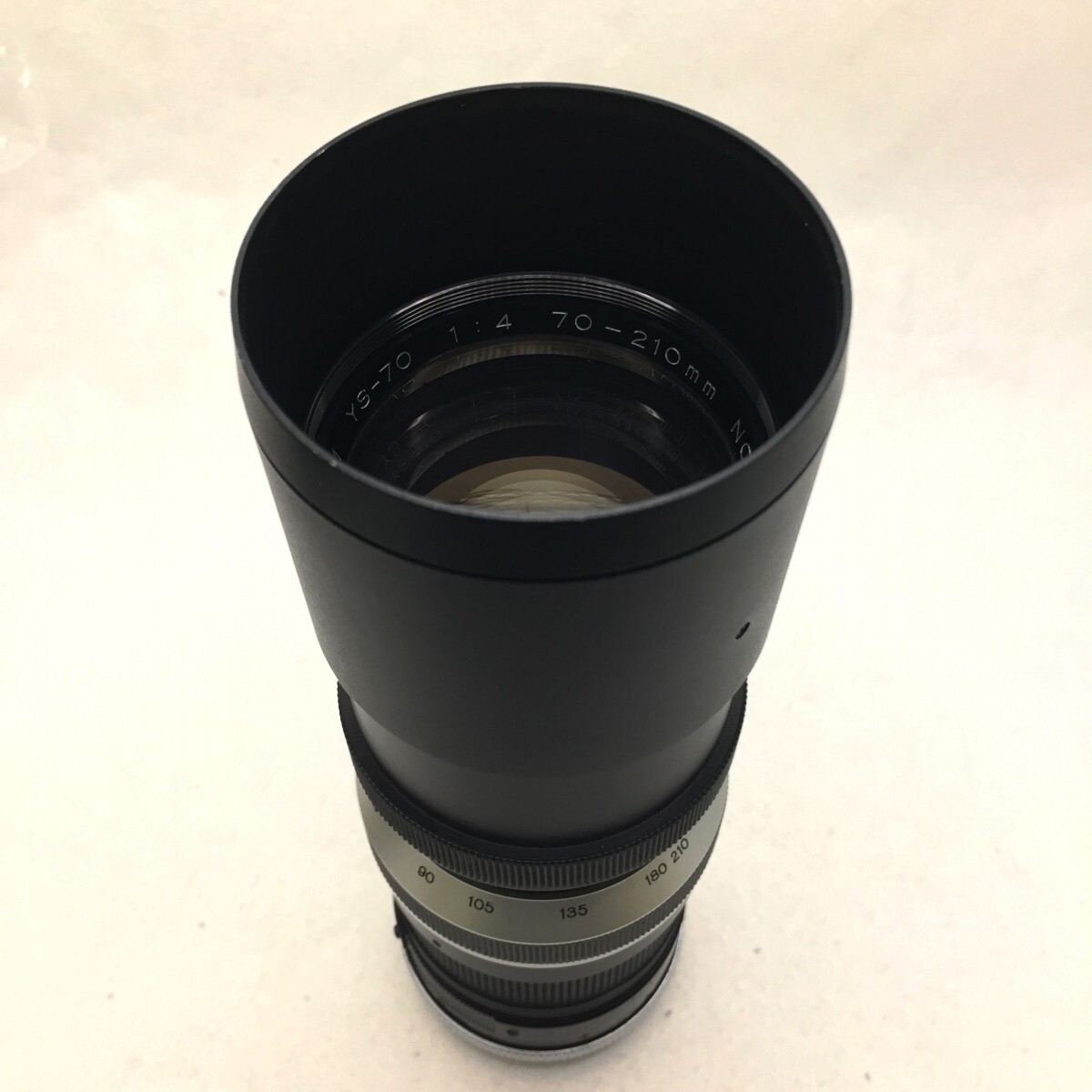 SUN ZOOM YS-70 サン光機 70-210mm F4 CA フィルムカメラ用 望遠ズームレンズ 内蔵フード リアキャップ付 現状品 ／ 04-00775_画像3