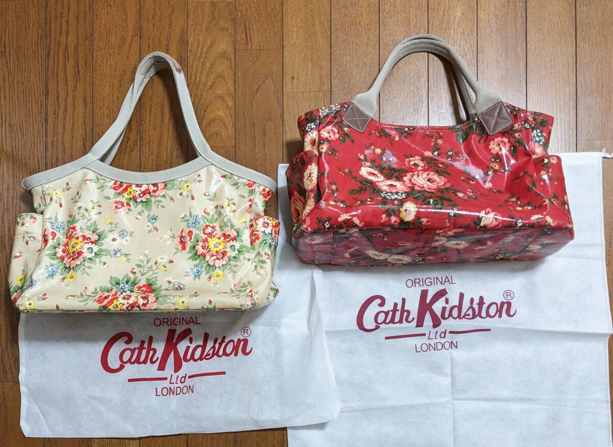 Cath Kidston キャスキッドソン トートバッグ ワンオーナー USED レディース 花柄 ２種類セット ロゴ入り白色収納袋2個付きの画像2