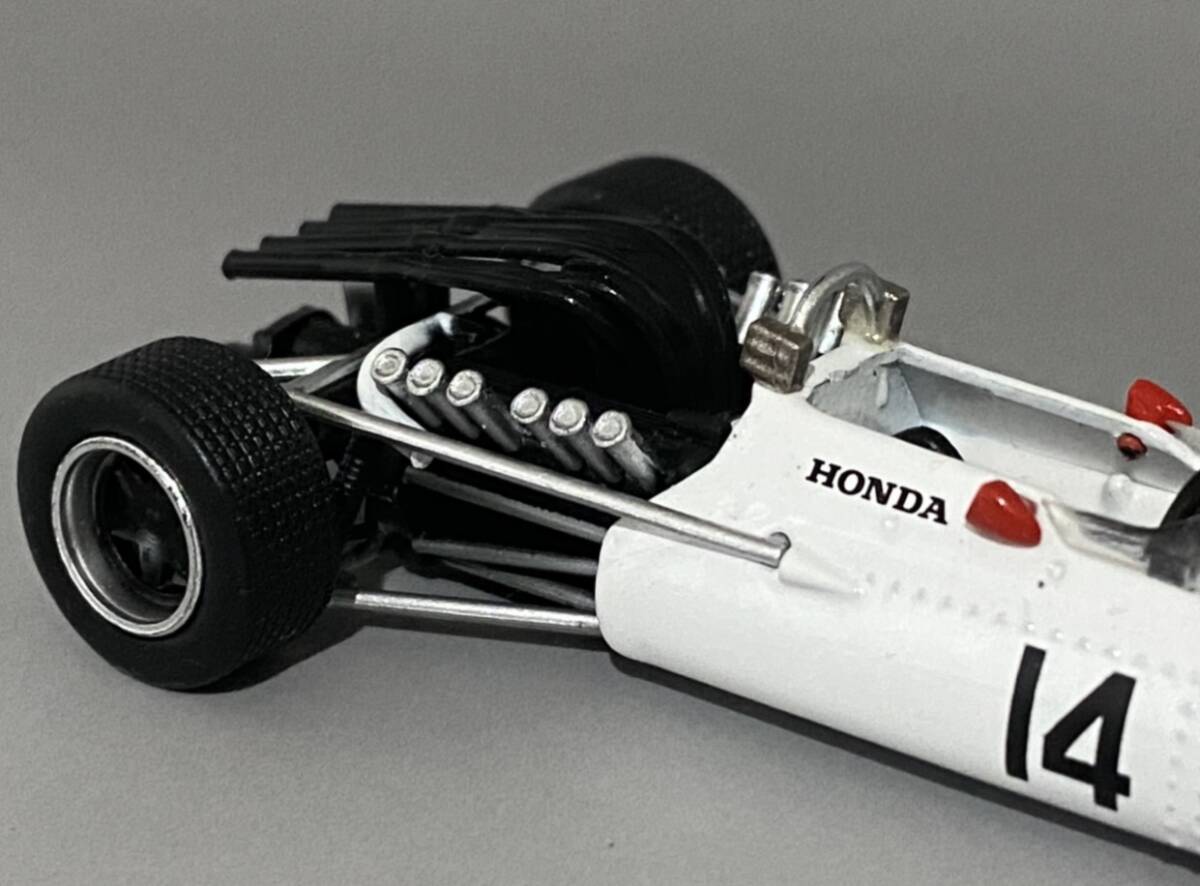 1/43 Honda RA300 1967 John Surtees #14 ◆ 1位 1967 Italian Grand Prix - Monza ◆ ホンダ RA273E 2991cc V12 - DeAgostini_画像10
