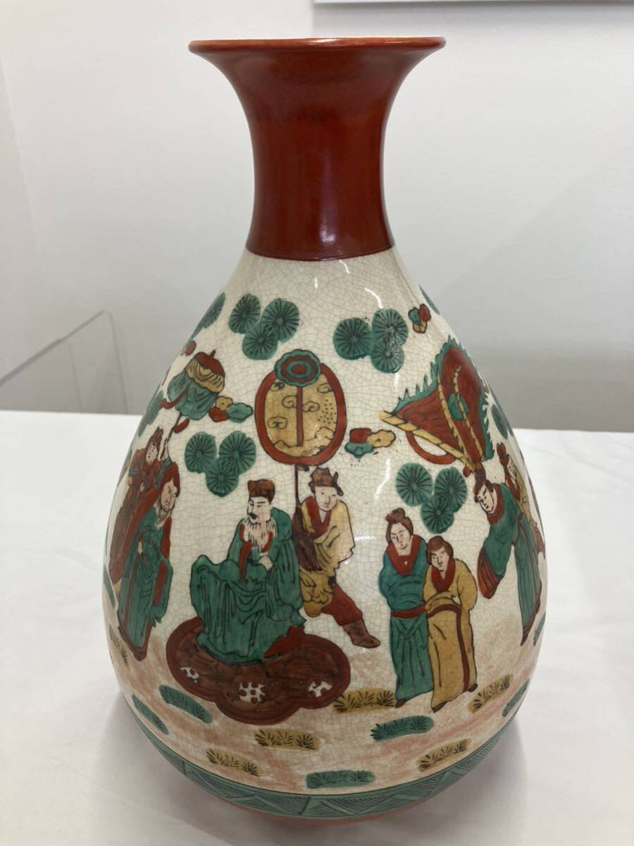 九谷焼 赤絵 宮中図 花瓶 九谷銘 高さ:約37cm 重量:2,843gの画像1