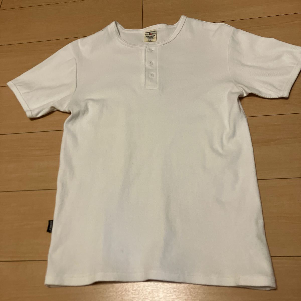 AVIREX ヘンリーネック 半袖 Tシャツ 白 Lサイズ 綿95% ポリウレタン5% 上野商会 6143504 (240422)_画像1