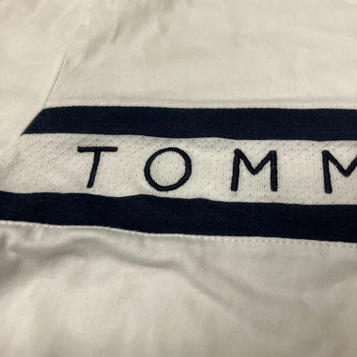 国内正規品 トミーヒルフィガー 半袖 Tシャツ 白 Mサイズ 綿100% TOMMY HILFIGER (240427)の画像2