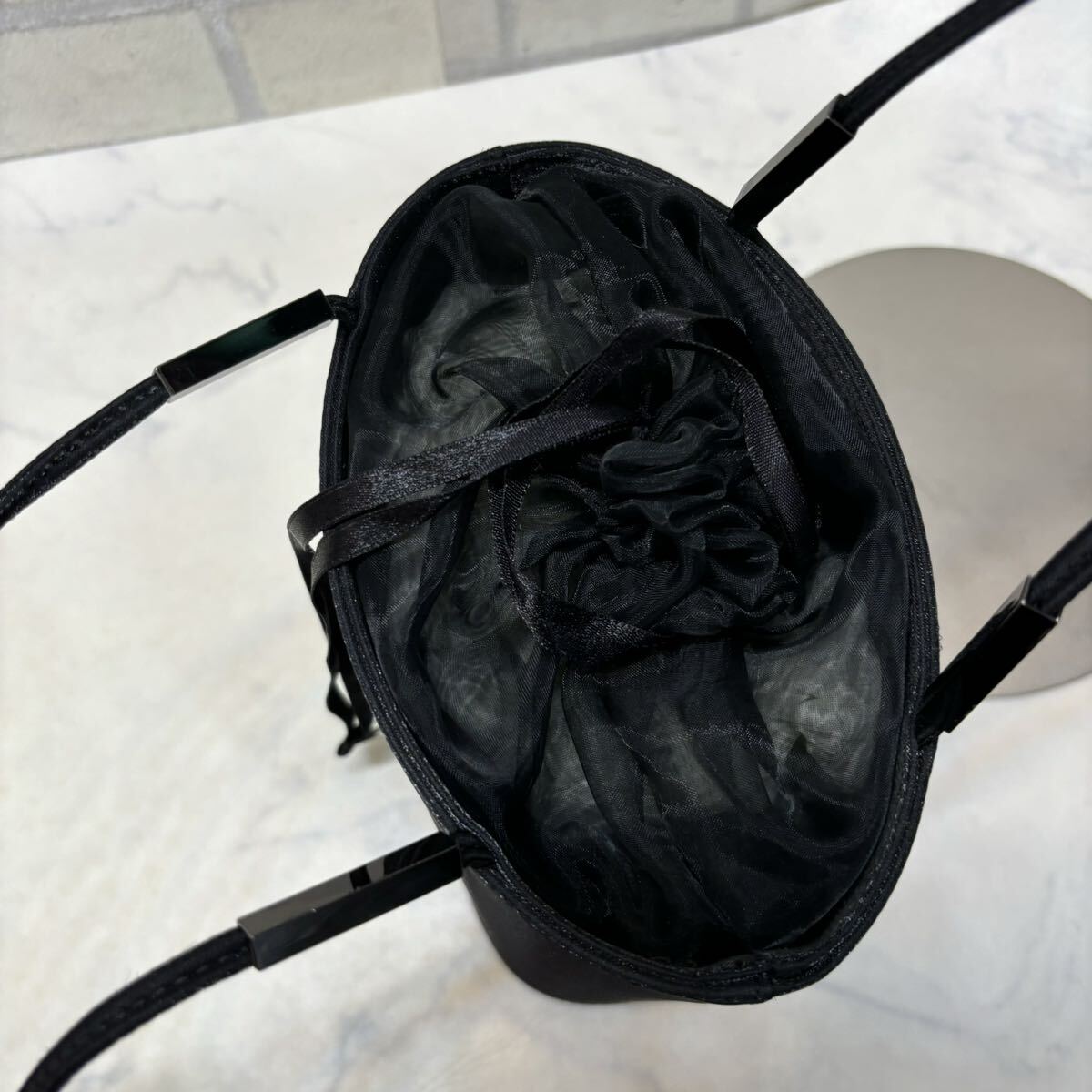 新品 タグ付き Fete フォーマル ハンドバッグ 巾着 黒 ブラック パーティー レディース バケツ型_画像6