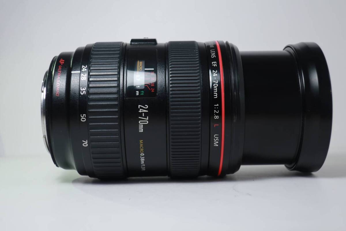 【美品】Canon EF24-70mm F2.8L USMの画像7