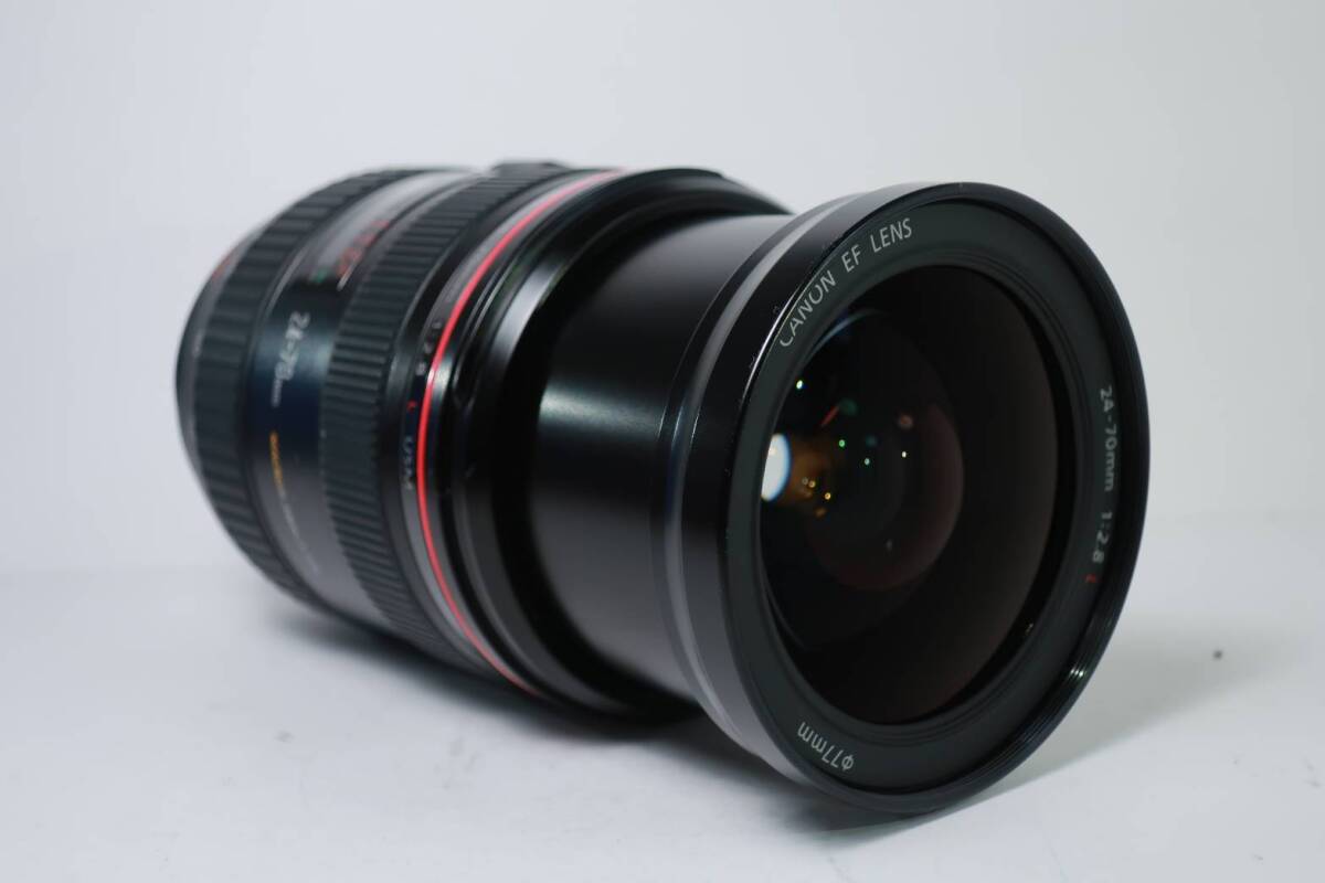 【美品】Canon　EF24-70mm F2.8L USM_画像9