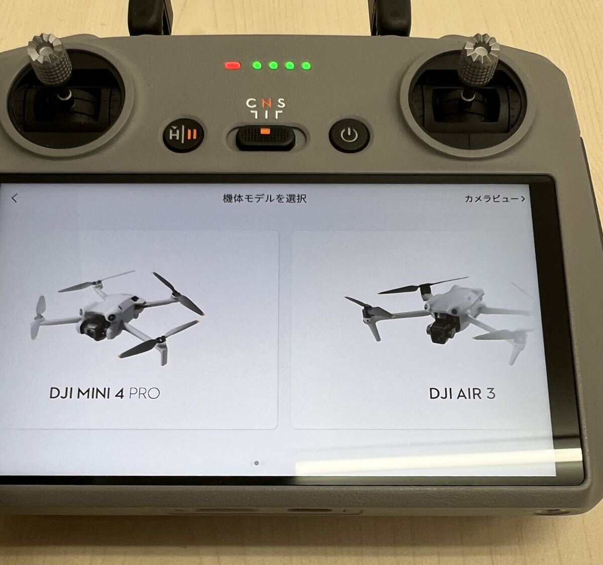 ★ DJI RC2 送信機 Mini 4 Pro と Air 3 に対応 液晶パネル付きコントローラー ドローン UAV ★_画像5