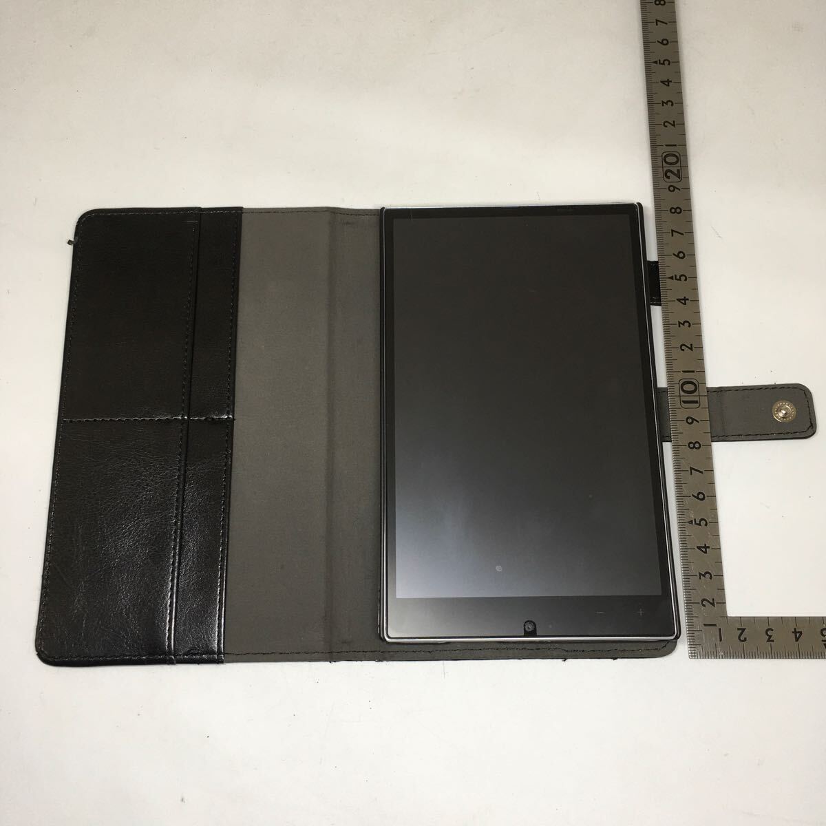 【美品】SHARP AQUOS PAD アクオス パッド タブレット モデル番号：SHT22 NFC 初期化済み ホワイト au 【IK-01210】の画像10