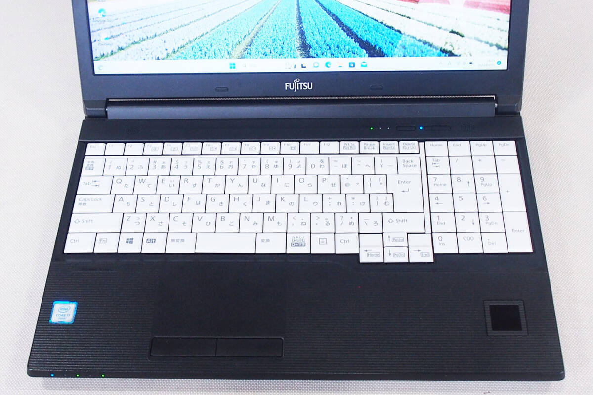 【1円～】Corei7+Office2021+Win11Pro搭載！パワフルPC LIFEBOOK A746/R i7-6600U 8G SSD256G テンキー 15.6型FHD カメラ HDMI 2018年製_画像3