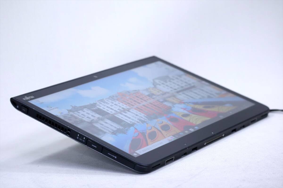 【1円～】バッテリー良好！Corei7搭載！13.3型FHD液晶防水タブレットPC！ARROWS Tab Q737/R i7-7600U RAM8G SSD256G Win10 キーボード付属の画像2