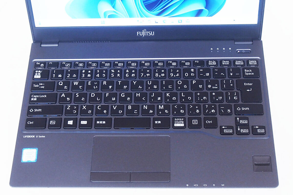 【1円～】Corei7 Win11Pro 極軽極薄 LIFEBOOK U938/VW i7-8550U RAM8GB SSD256GB 13.3インチFHD Type-C カメラ HDMI 指紋認証_画像3